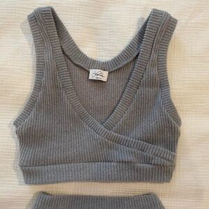 Gray Ribbed Laina Rauma bra top